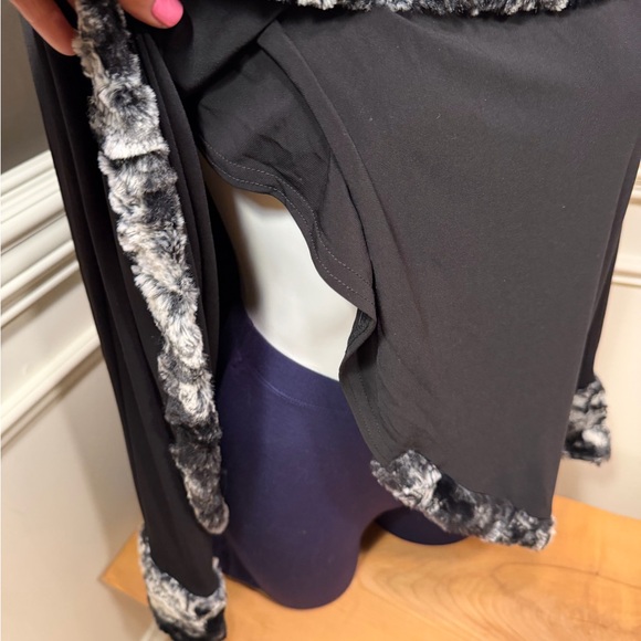 Joseph Ribkoff Asymmetrical Faux-Fur Cowl Neck Poncho in Vanilla and Noir - Picture 7 of 13